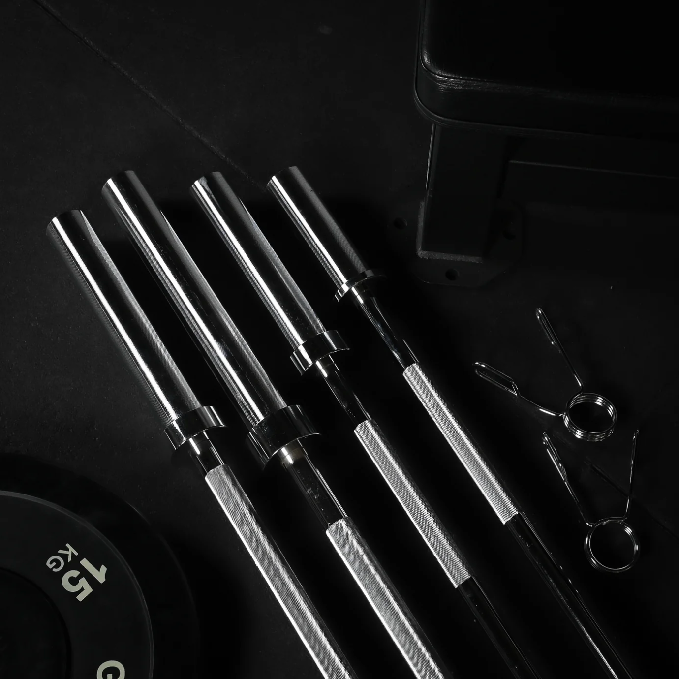5ft Barbell + Clips